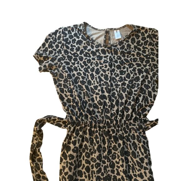 Women M Smash + Tess Jumpsuit Short Slv Lexi Leopard Animal Print Belted Romper - Picture 2 of 5